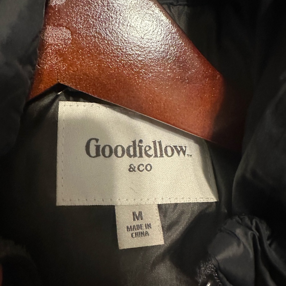 Puffer jacket - Picture 10 of 11